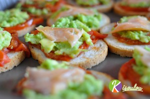 Recette toast au saumon avocat Tomate