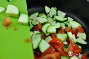Courgette & tomates à la poêle - Recette poêlée de pommes de terre courgette