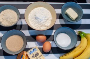 Ingrédients gâteau à la banane et à la poudre d'amande