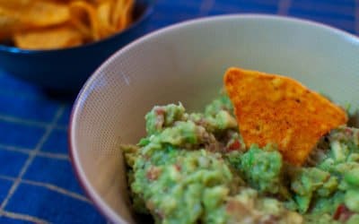 La recette parfaite de guacamole du fait-maison rapide et délicieuse