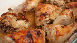 Cuisses de poulet sans huile sans friture marinées et rôties au four - Kisoulou