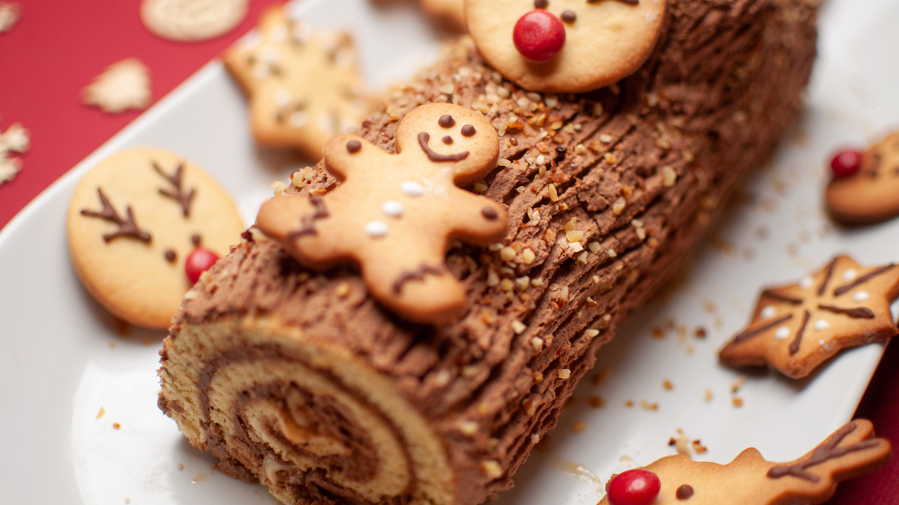 MenuNature - Bûche de Noël au chocolat, facile et légère (sans farine)