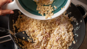 Mélange des Crozets - La recette de Croziflette au Reblochon facile rapide et gourmande